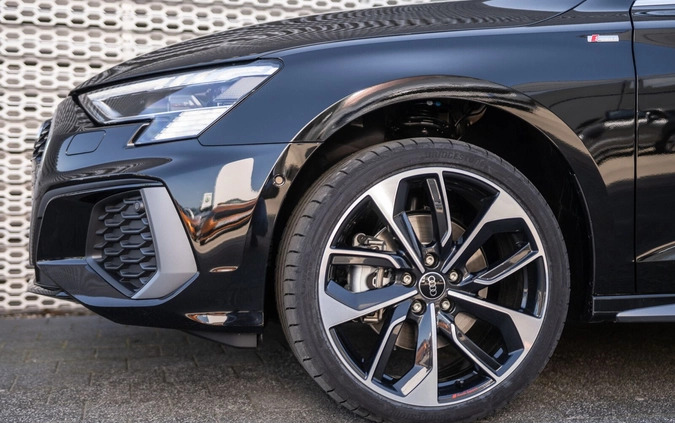 Audi A3 cena 161638 przebieg: 5, rok produkcji 2024 z Krotoszyn małe 301